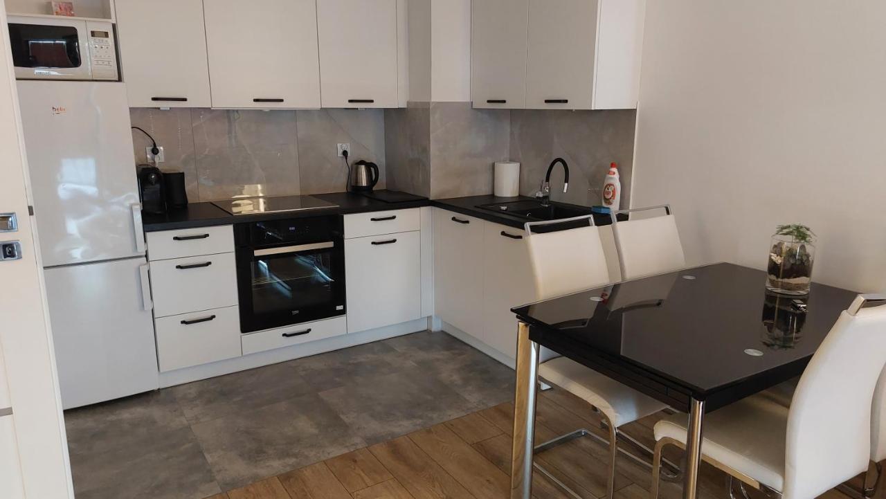 Jasmin Arkadia Apartment Варшава Екстериор снимка