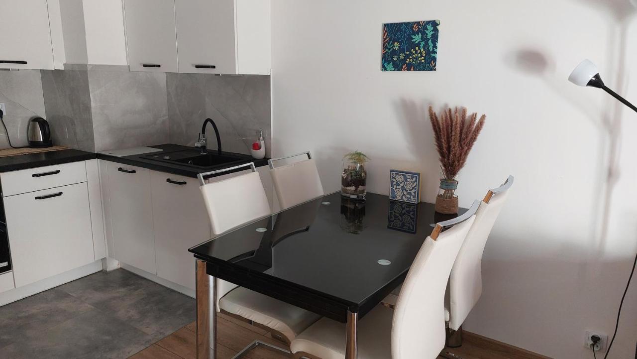 Jasmin Arkadia Apartment Варшава Екстериор снимка